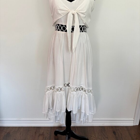 White Dress - Picture 3 of 3